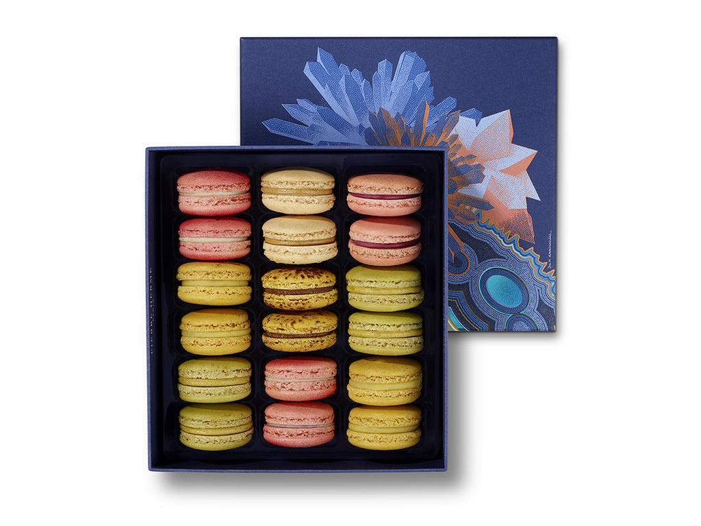 BOX OF 8/12/18/20/24/40 MACARONS